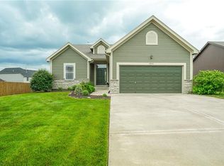 20541 W 125th Ter, Olathe, KS 66061