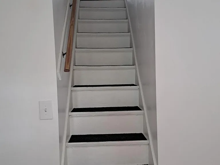 5804 S 50th Ave — Photo 21