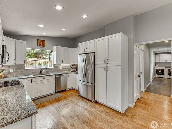 4th image of 5520 200th St SW