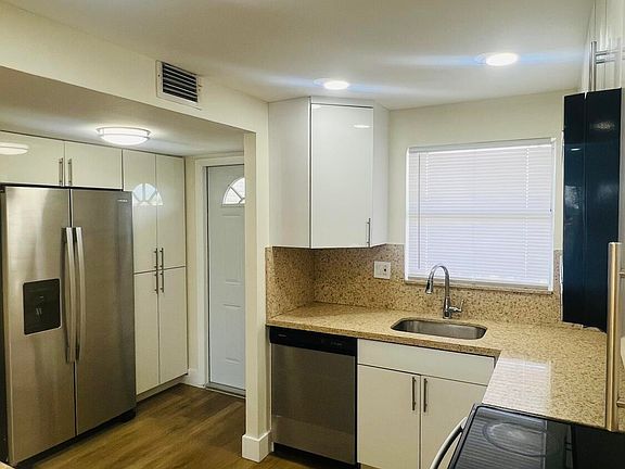 3rd image of 8345 Sunrise Lakes Blvd APT 304