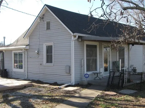 624 W Wilson St, Ottawa, KS 66067