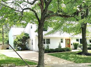 3409 Nevius St, Falls Church, VA 22041