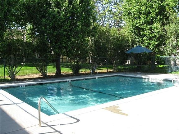 5th image of 1290 Northgate Dr APT 25
