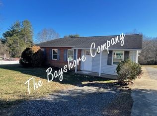 29 Mount Carmel Dr, Asheville, NC 28806