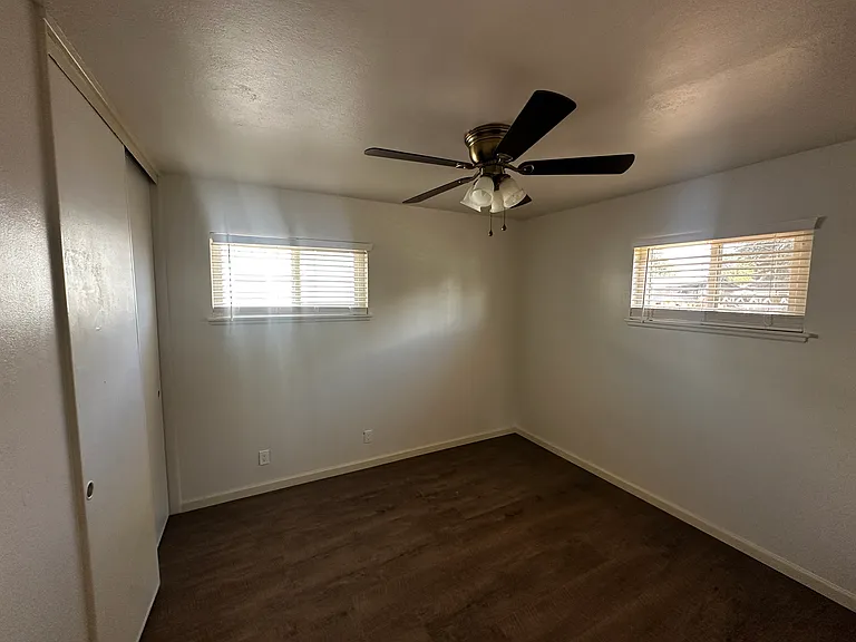 1145 Tyler Way — Photo 7