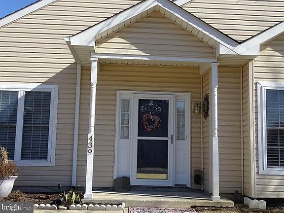 2nd image of 439 Sweetman Dr