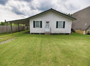 211 Cypress Dr, Des Allemands, LA 70030