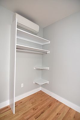 5th image of 1331 Findlay Ave #2A