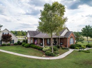 150 Border Line Rd, Hazel Green, AL 35750