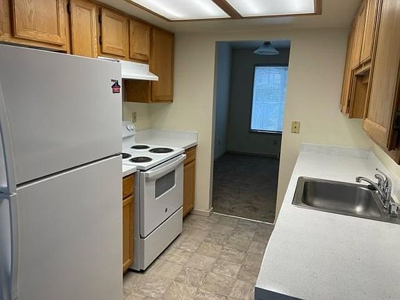 2nd image of 2824 Forestberry Pl Unit 6