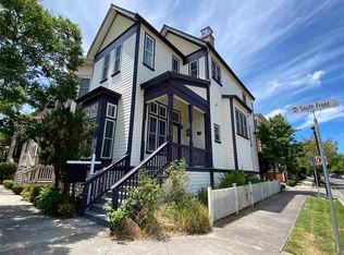 3294 S Front St, Hercules, CA 94547