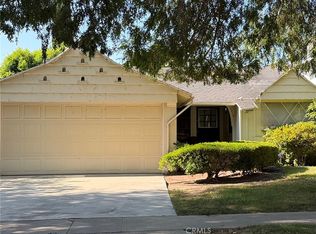 15516 Huston St, Encino, CA 91436