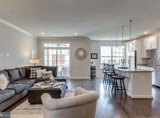 23230 Milltown Knoll Sq UNIT 103, Ashburn, VA 20148