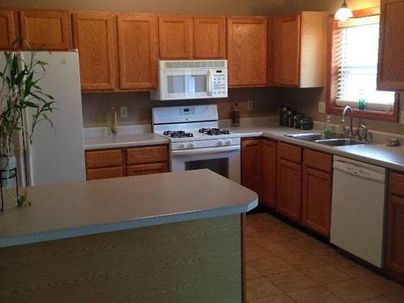 3rd image of 1231 S Colorado Ct