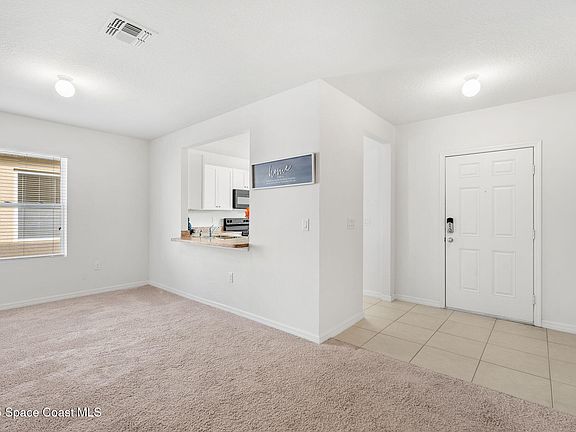 4th image of 2712 Star Coral Ln