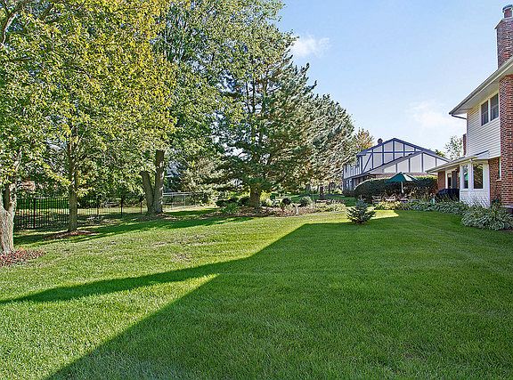 3rd image of 13031 S Pueblo Ct