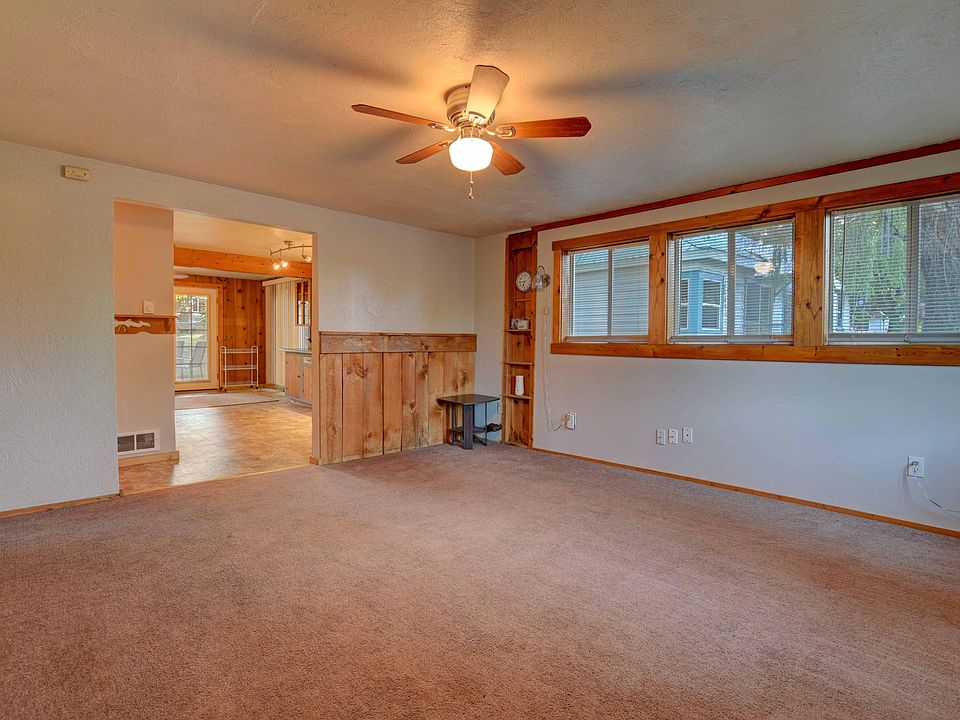 11124 N 2nd St, Hauser, ID 83854 Zillow