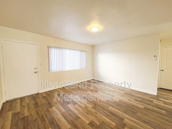 3rd image of 4162 51st St APT 5