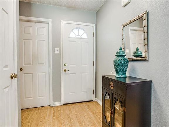 4th image of 3032 Richwood Cir