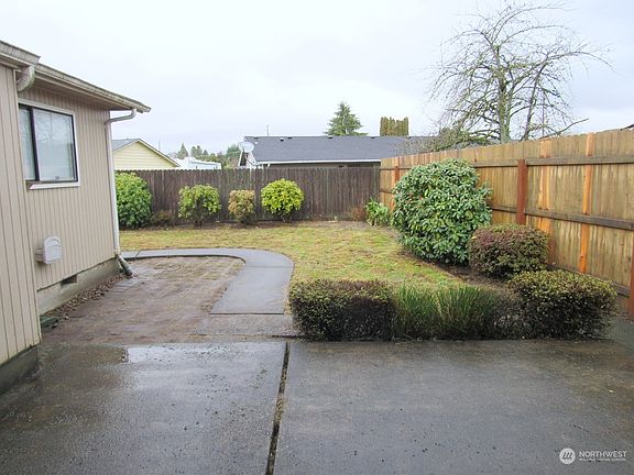 4th image of 3430 Memorial Park Drive