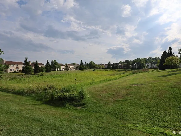 3361 Milcroft Ct — Photo 54