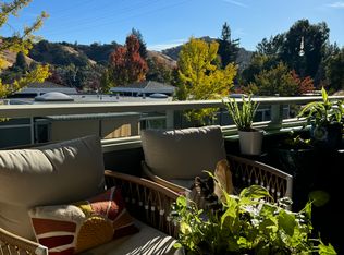 3379 Tice Creek Dr APT 6, Walnut Creek, CA 94595