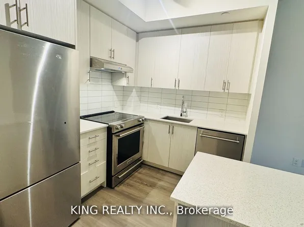 9000 Jane St, Vaughan, ON