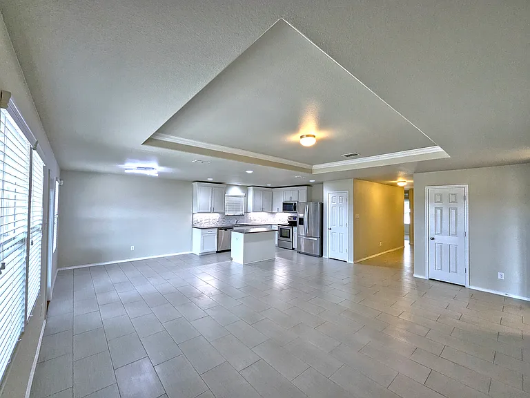 704 Rivers Creek Ln — Photo 6