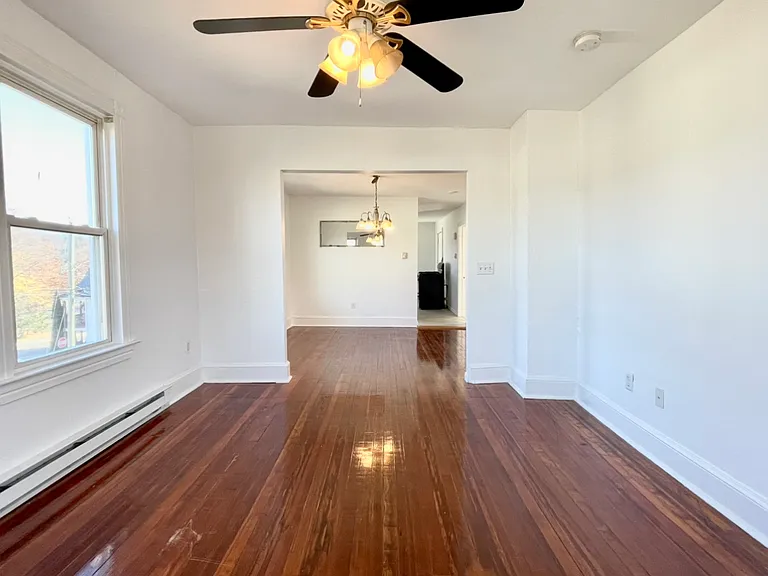 76 E Pearl St #2 — Photo 3