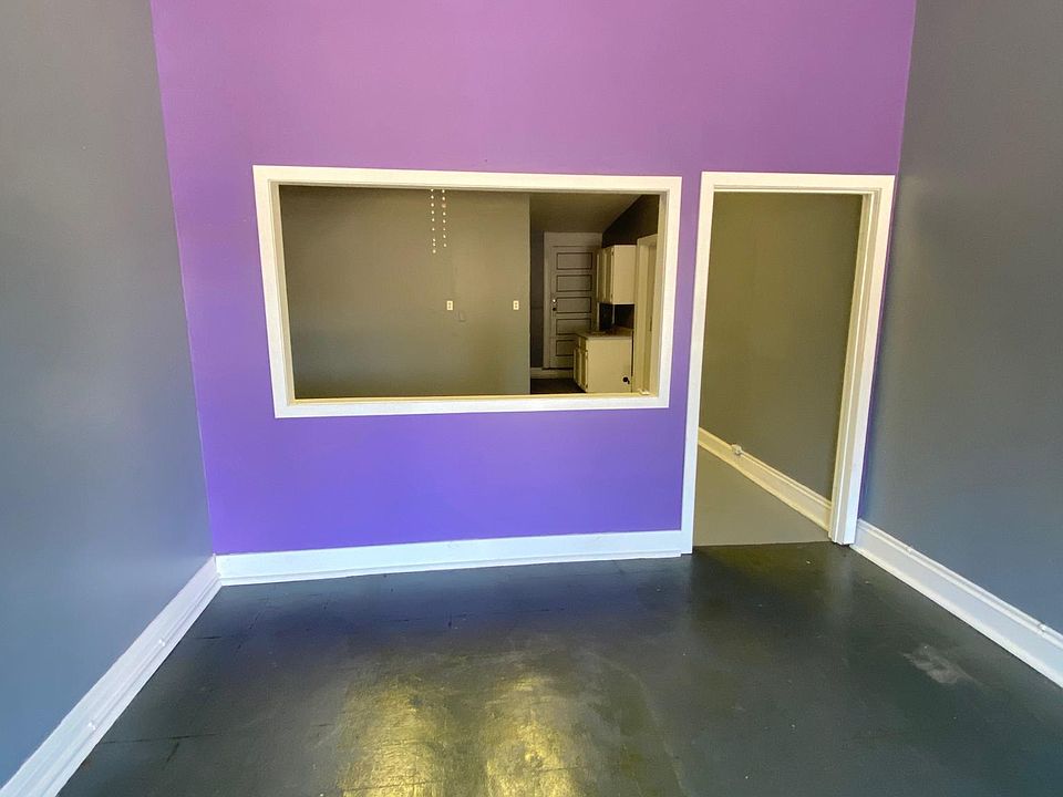 2nd image of 18 Strawberry St