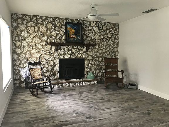 5th image of 1210 Lynwood Ave
