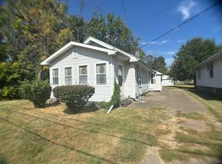 546 Chicago St, East Peoria, IL 61611