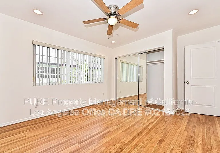 1527 Harvard St #7 — Photo 10