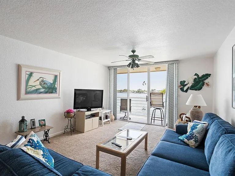 6093 Bahia Del Mar Cir #277 — Photo 14