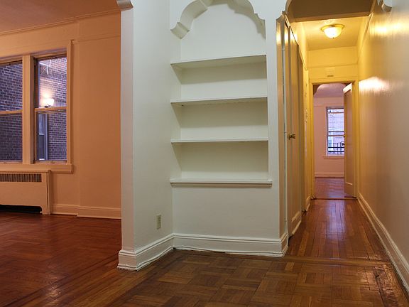 2nd image of 189 E 18th St APT 3D