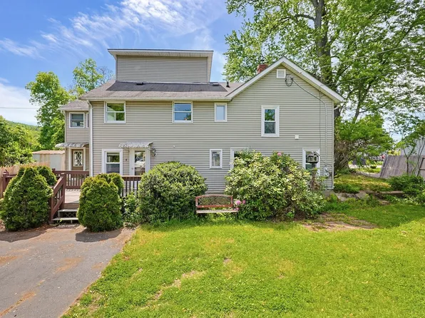 5 Packard St, Palmer, MA 01069