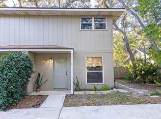 925 S 18th St #B, Fernandina Beach, FL 32034