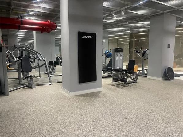 200 East 66th Street image 20 of 20