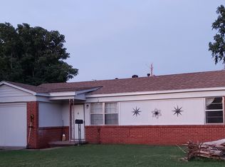 1042 Dill St, Altus, OK 73521