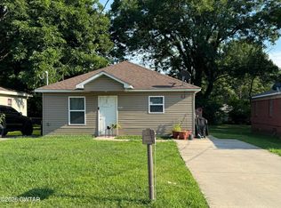 1713 Schaffer St, Dyersburg, TN 38024