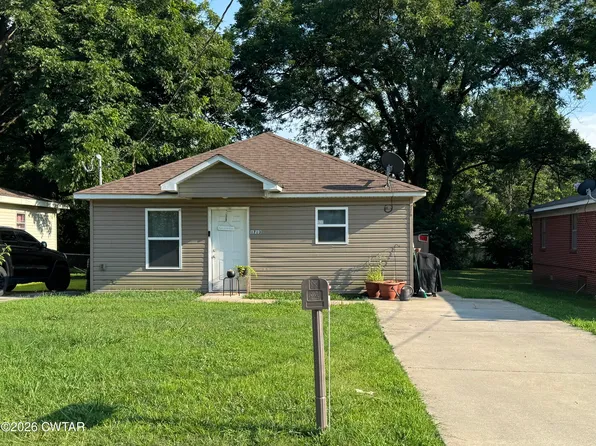 1713 Schaffer St, Dyersburg, TN 38024