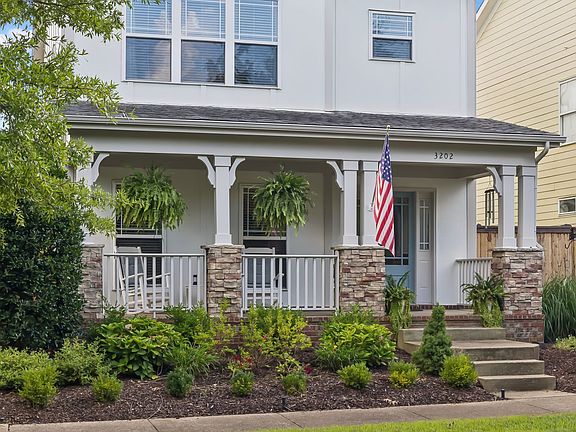5th image of 3202 Charleston Way