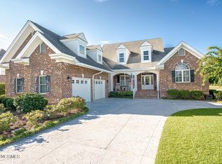 563 Dartmoor Way SW, Ocean Isle Beach, NC 28469