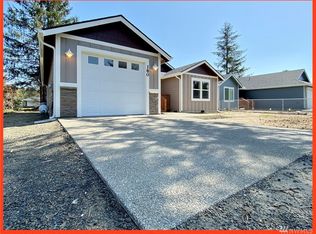 180 Point Brown Ave SE, Ocean Shores, WA 98569