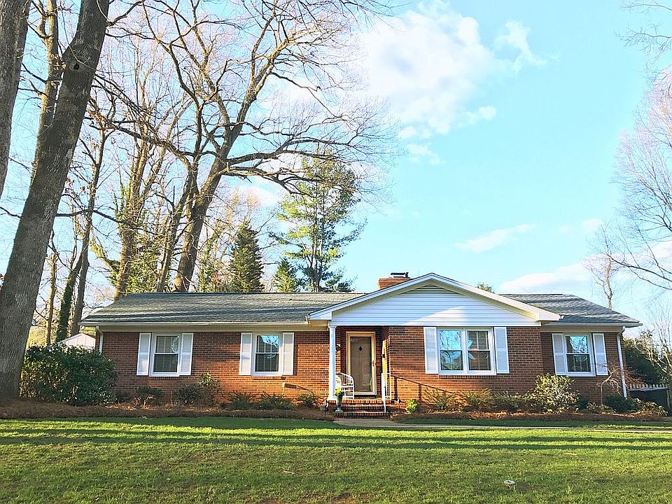 Beautiful curb appeal