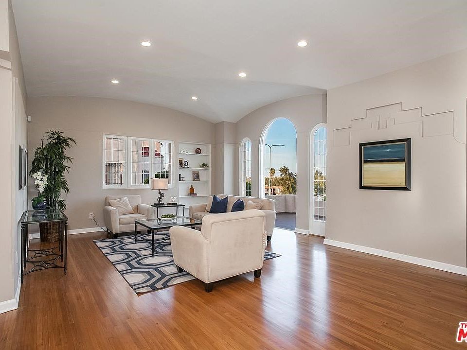 1st image of 5031 Crenshaw Blvd