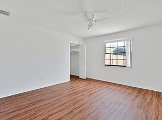 1160 25th St SW, Vero Beach, FL 32962