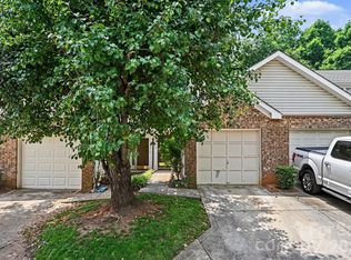 9610 Green Gable Ct, Charlotte, NC 28270