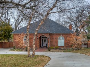 1231 Crest Dr, Joplin, MO 64801