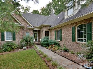 413 Nichols Farm Dr, Durham, NC 27703